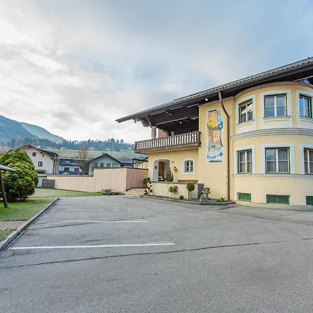 Апартаменти Life 3 By Alpenidyll