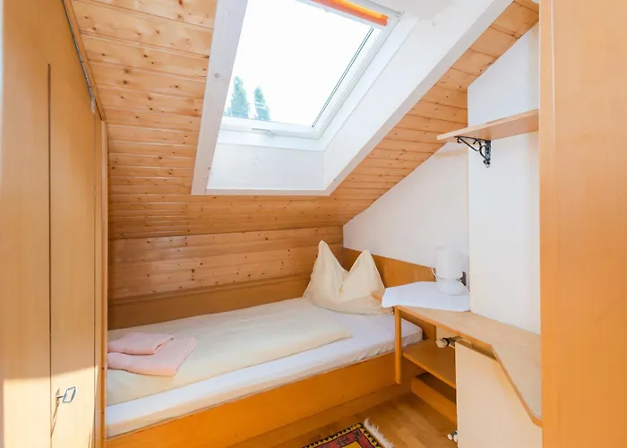 Life 3 By Alpenidyll *